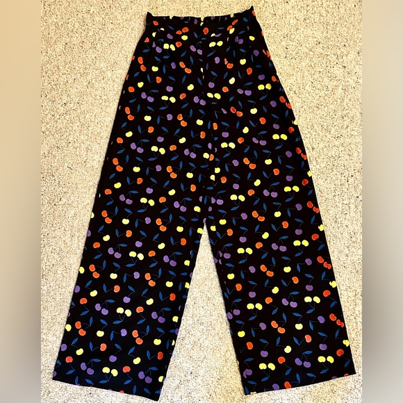 Modcloth Choose Happiness Wide-Leg Pants in Black Cherry Bomb. Size S. - Picture 4 of 6
